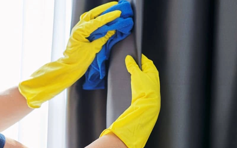 curtain cleaning service